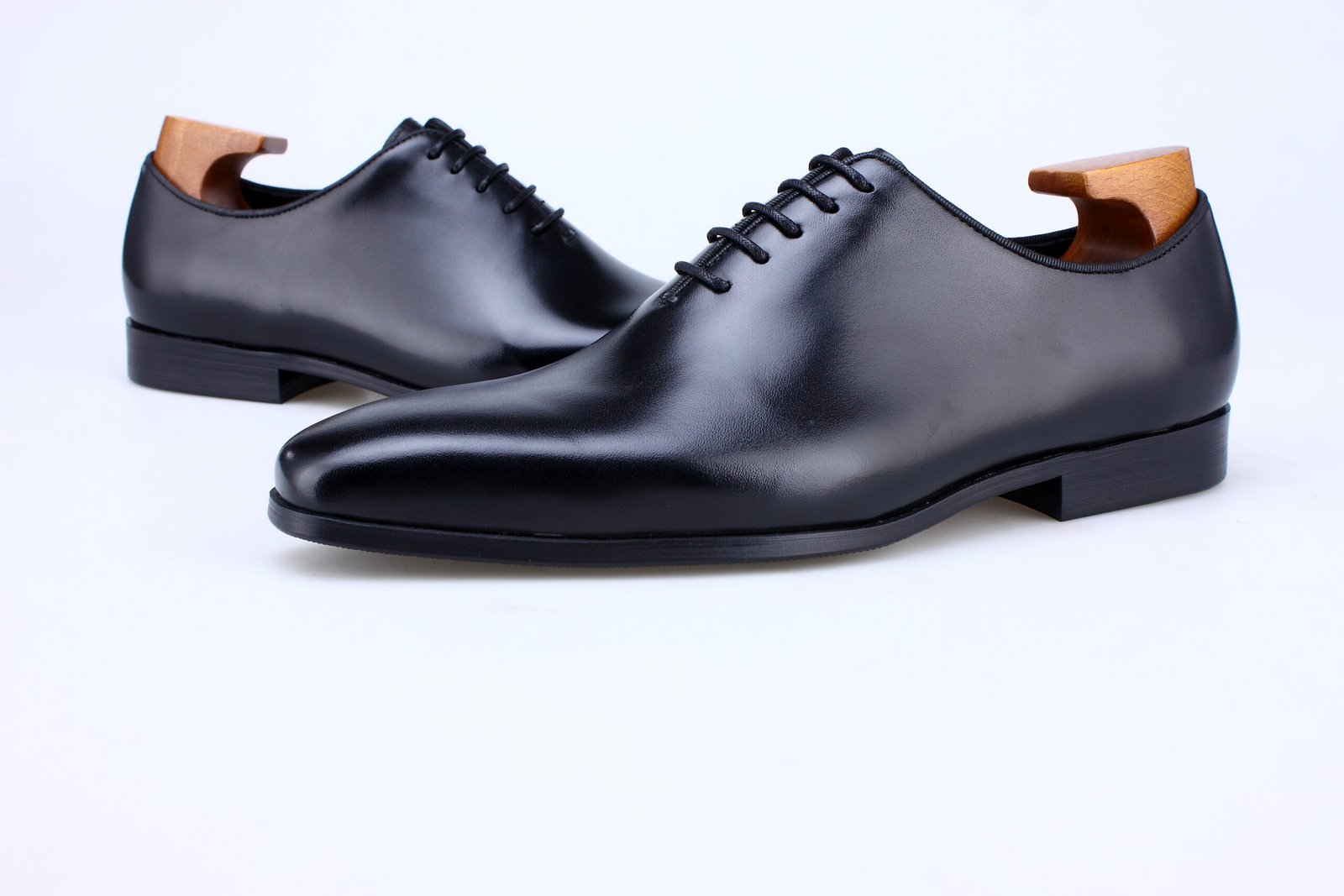 Tan Brown Vintage Finish Brogue Oxford Shoes for Men - Image 2